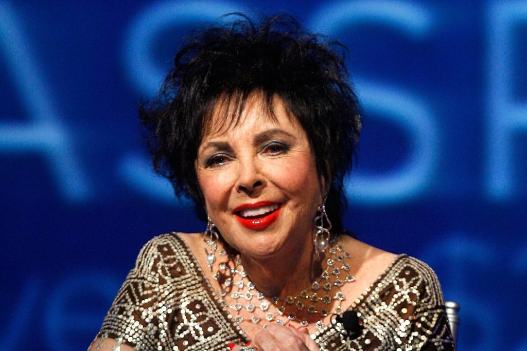 7. Elizabeth Taylor, huit mariages